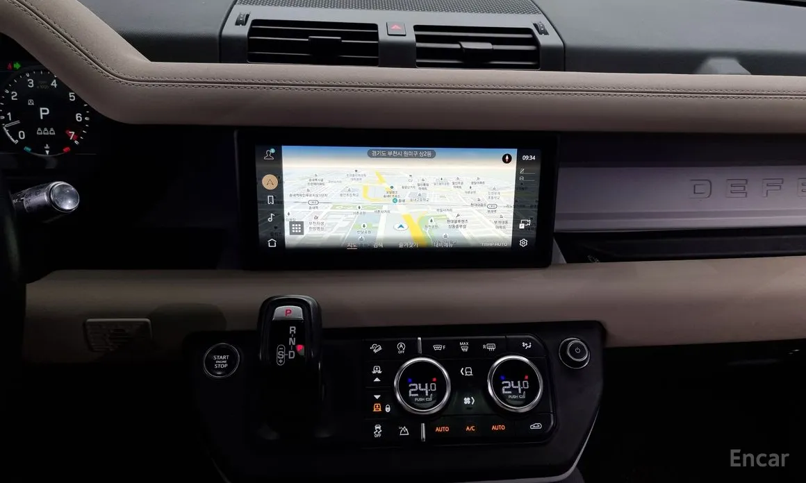 Фото 14 - Land Rover Defender