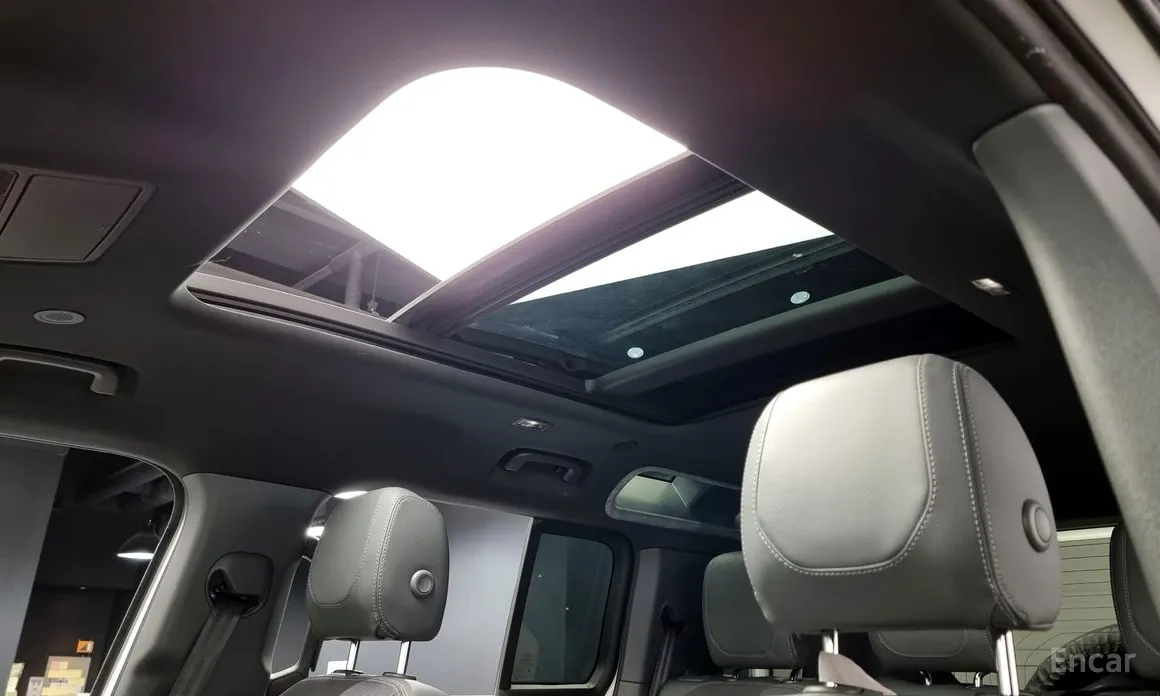 Фото 17 - Land Rover Defender