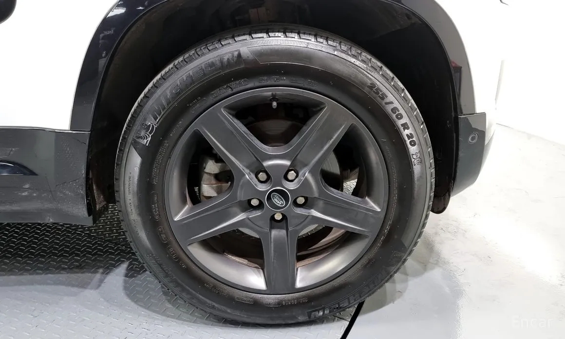 Фото 5 - Land Rover Defender