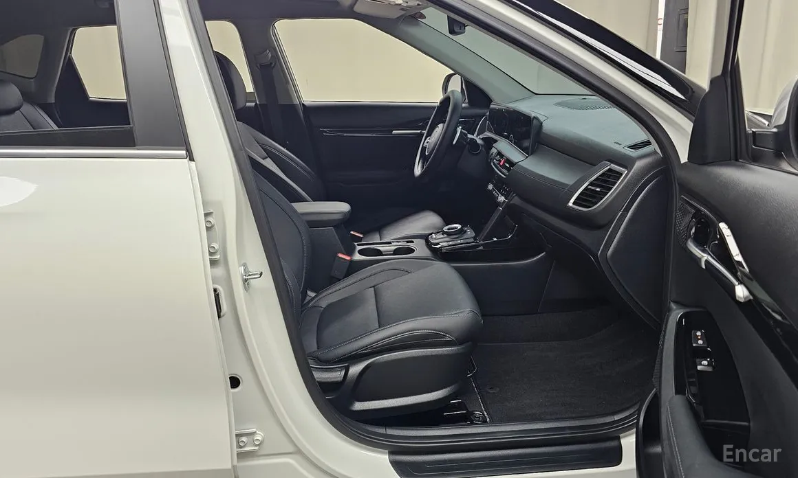 Фото 11 - Kia Seltos