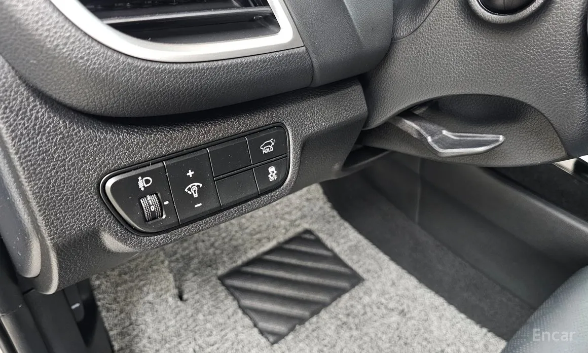 Фото 14 - Kia Seltos