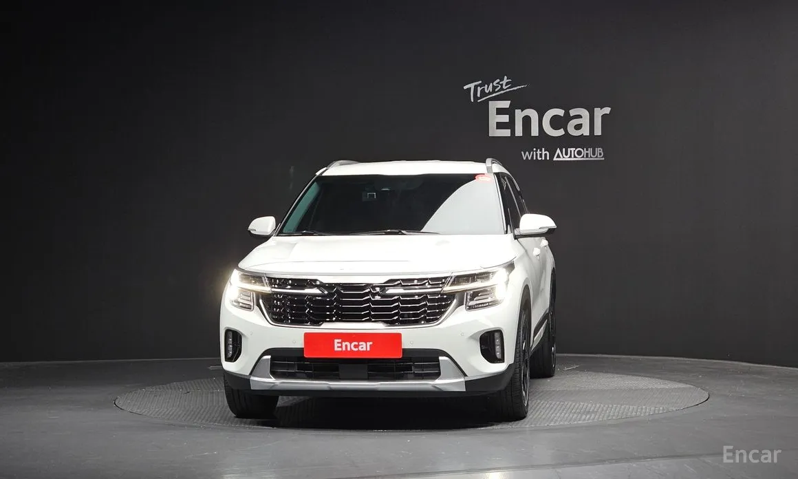 Фото 3 - Kia Seltos