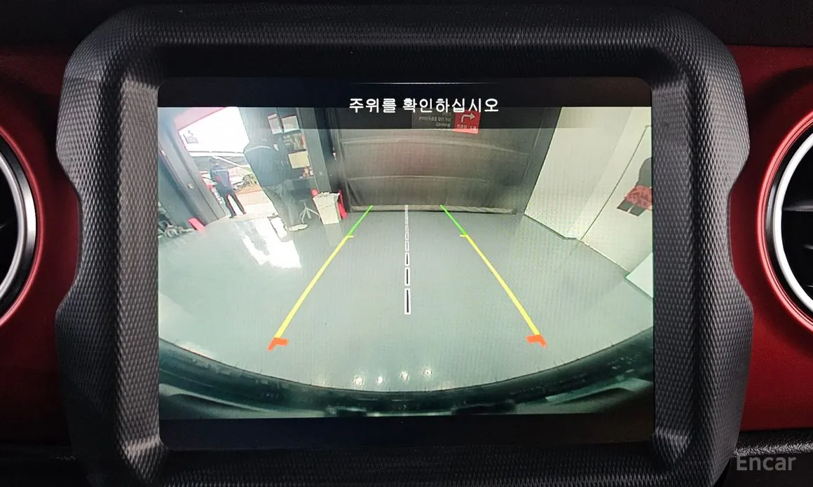 Фото 15 - Jeep Wrangler