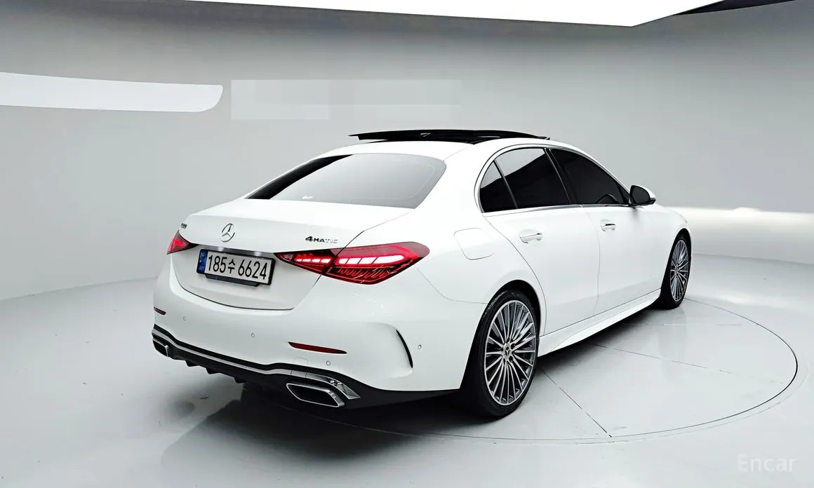 Фото 4 - Mercedes-Benz C-Class