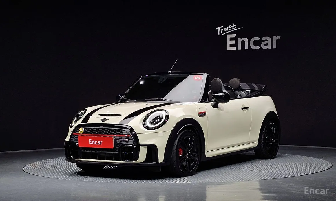 Фото 1 - Mini Cooper Convertible