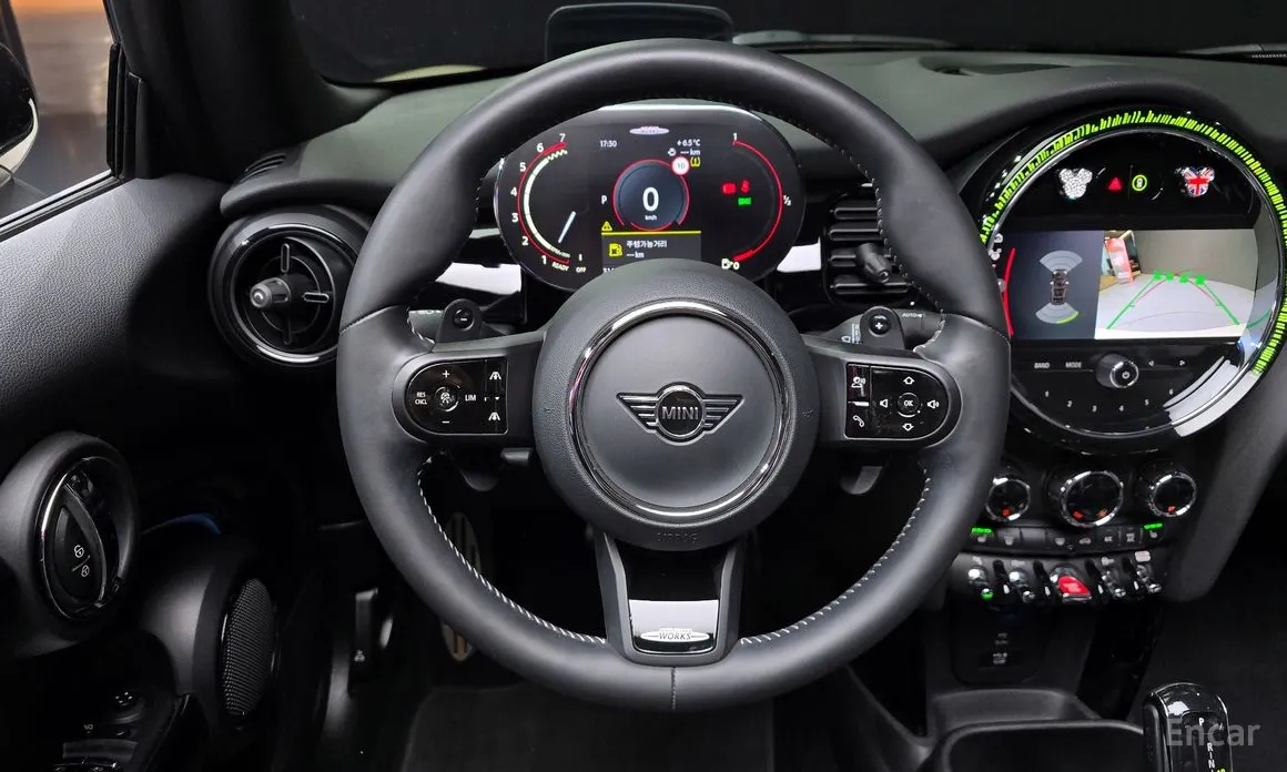 Фото 13 - Mini Cooper Convertible