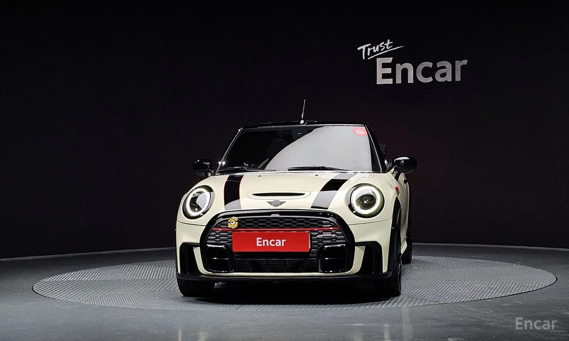 Фото 3 - Mini Cooper Convertible