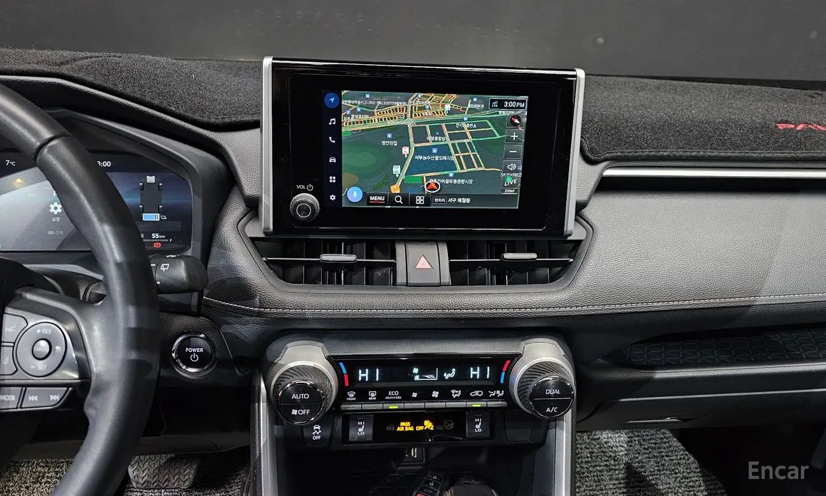 Фото 14 - Toyota RAV4