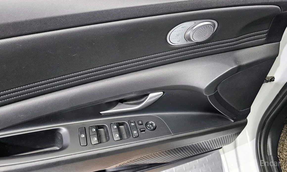 Фото 14 - Hyundai Avante