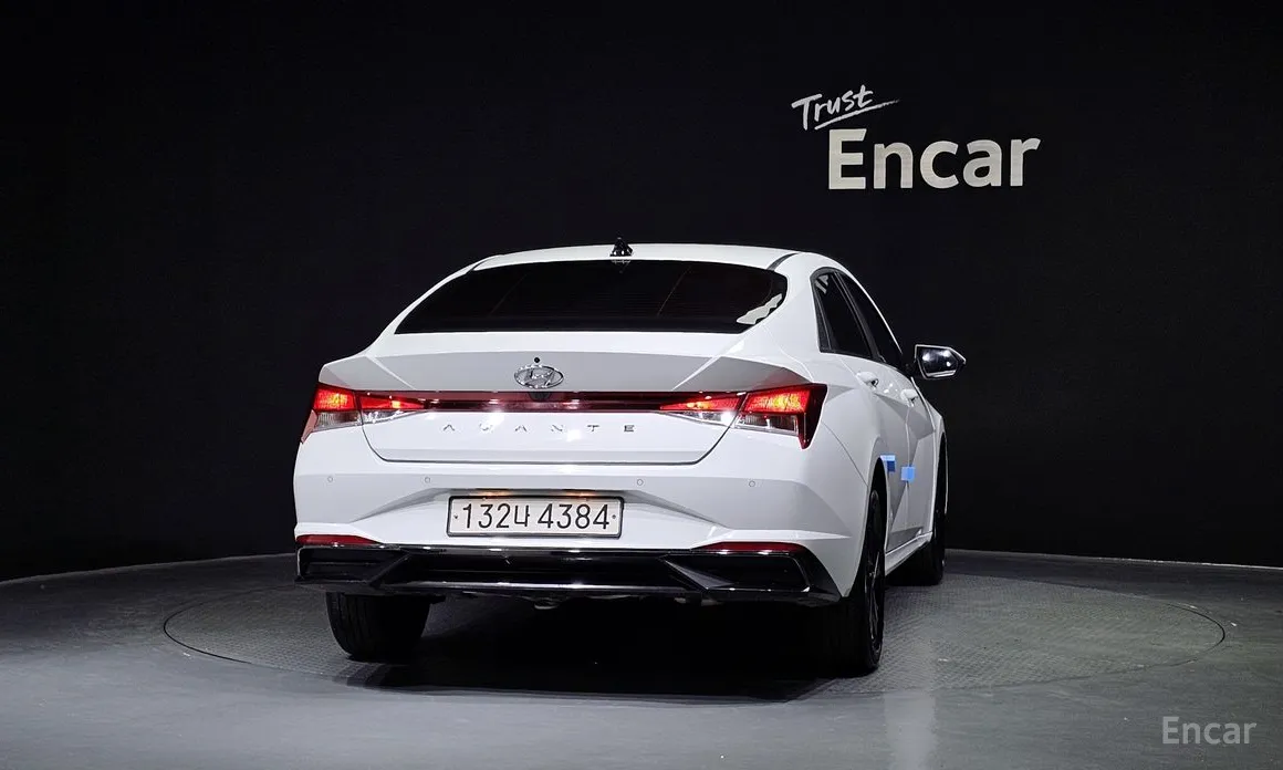 Фото 4 - Hyundai Avante