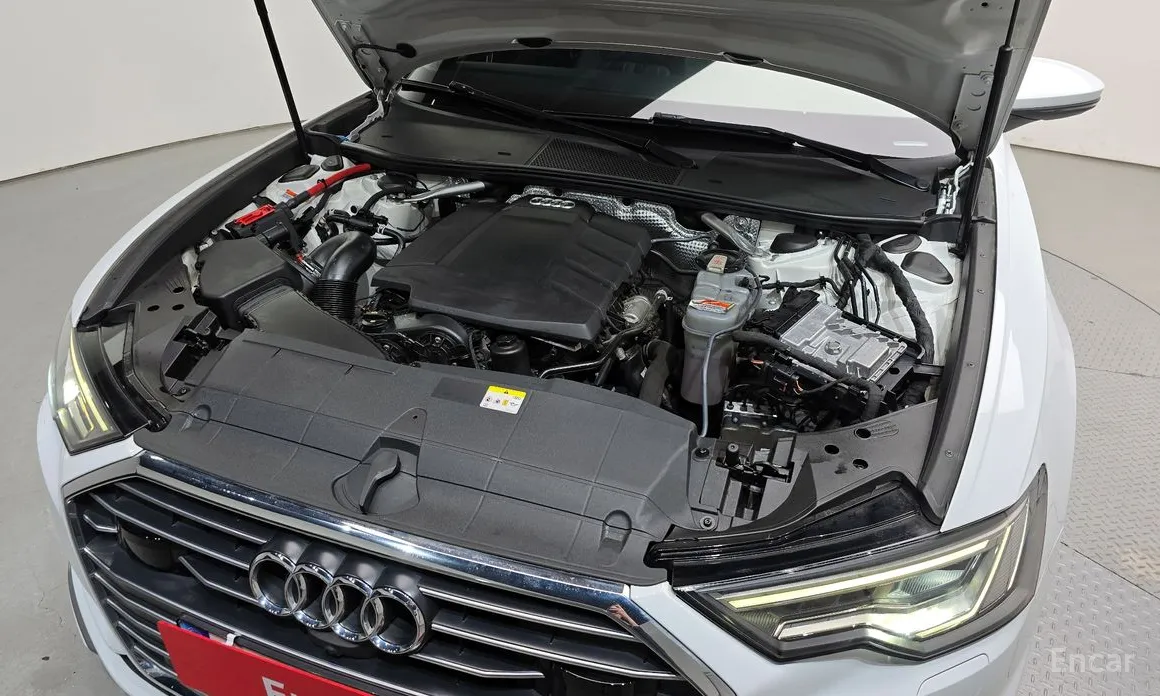 Фото 6 - Audi A6