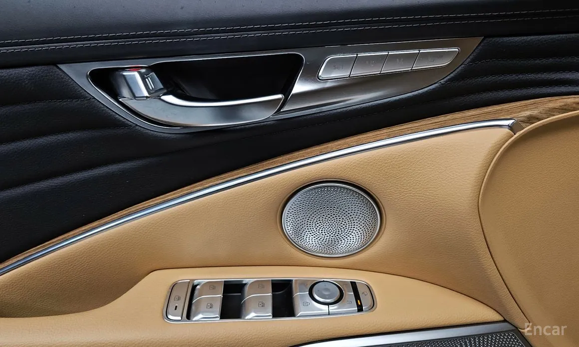 Фото 12 - Kia K9