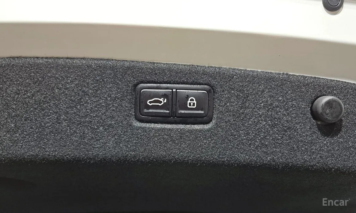 Фото 20 - Kia K9