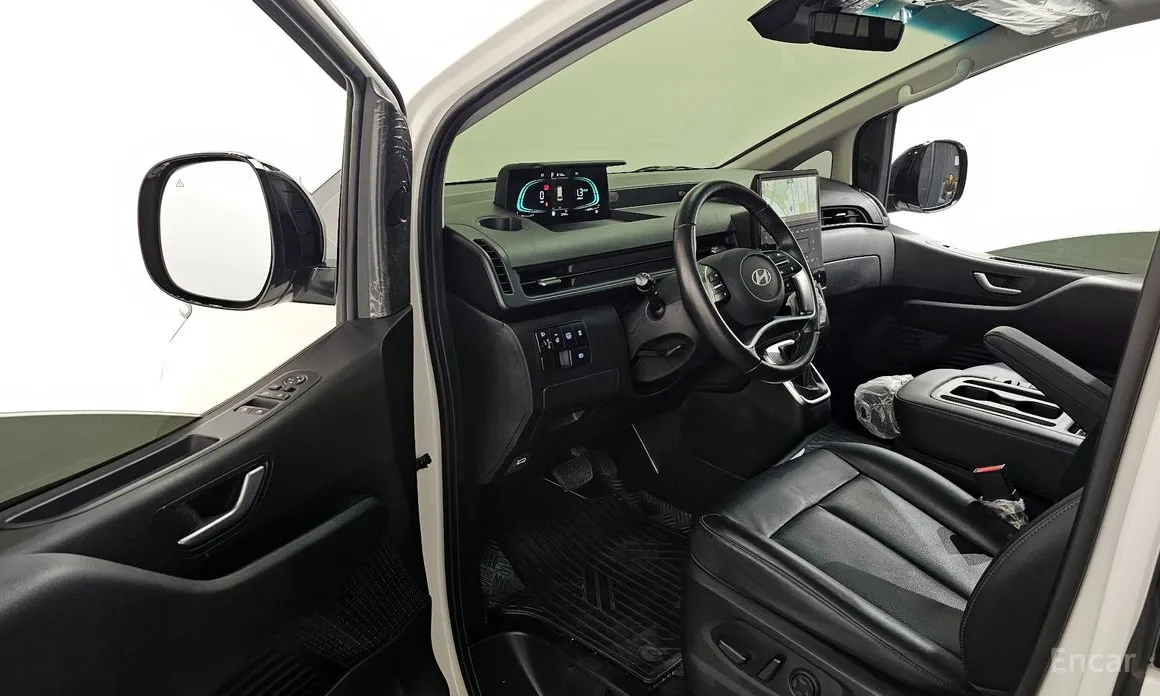 Фото 10 - Hyundai Staria