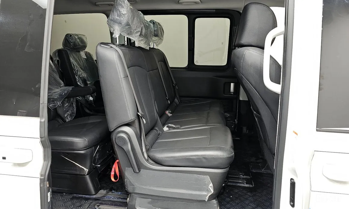 Фото 12 - Hyundai Staria