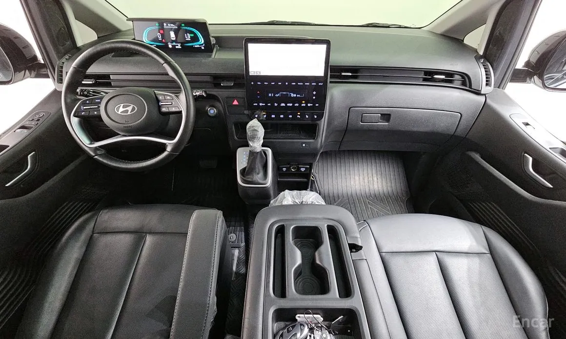 Фото 7 - Hyundai Staria