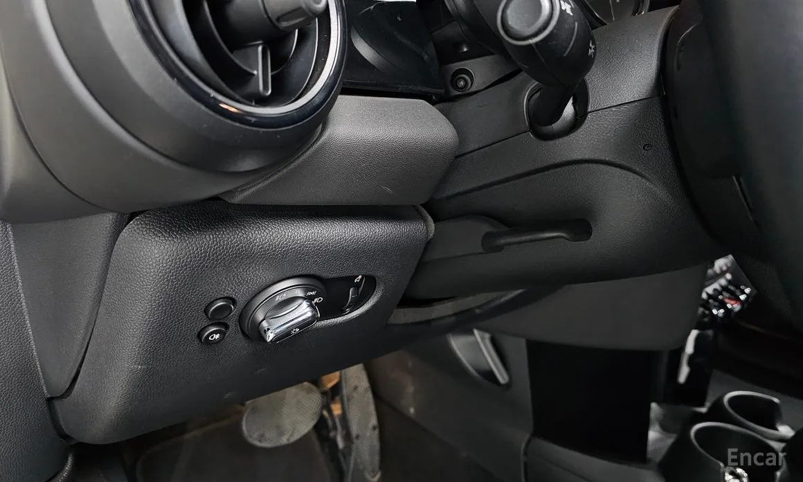 Фото 18 - Mini Cooper