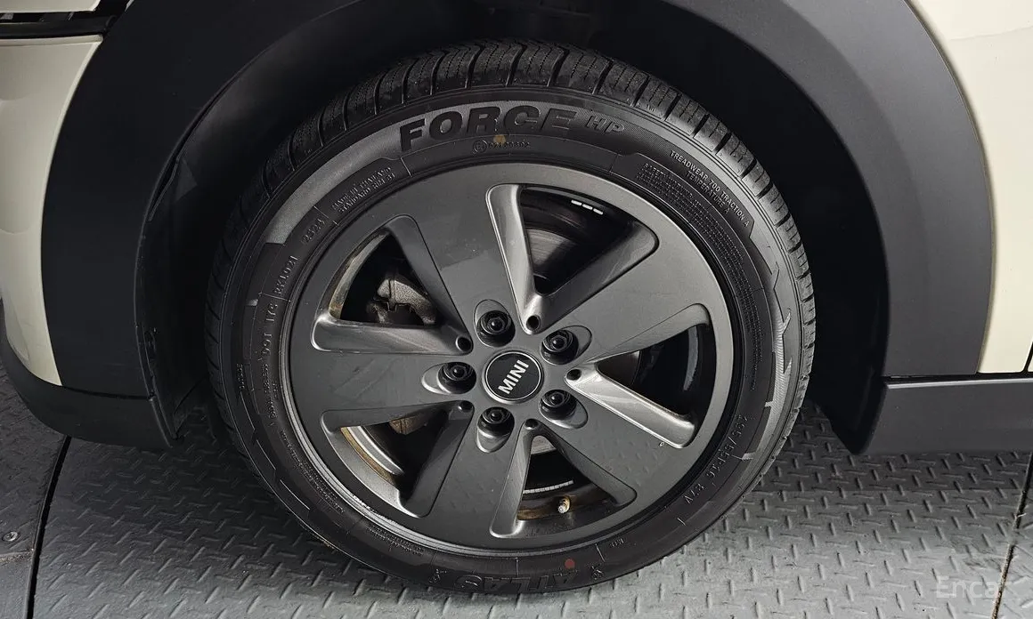 Фото 5 - Mini Cooper