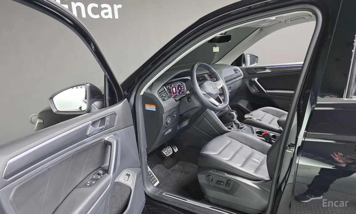 Фото 13 - Volkswagen Tiguan