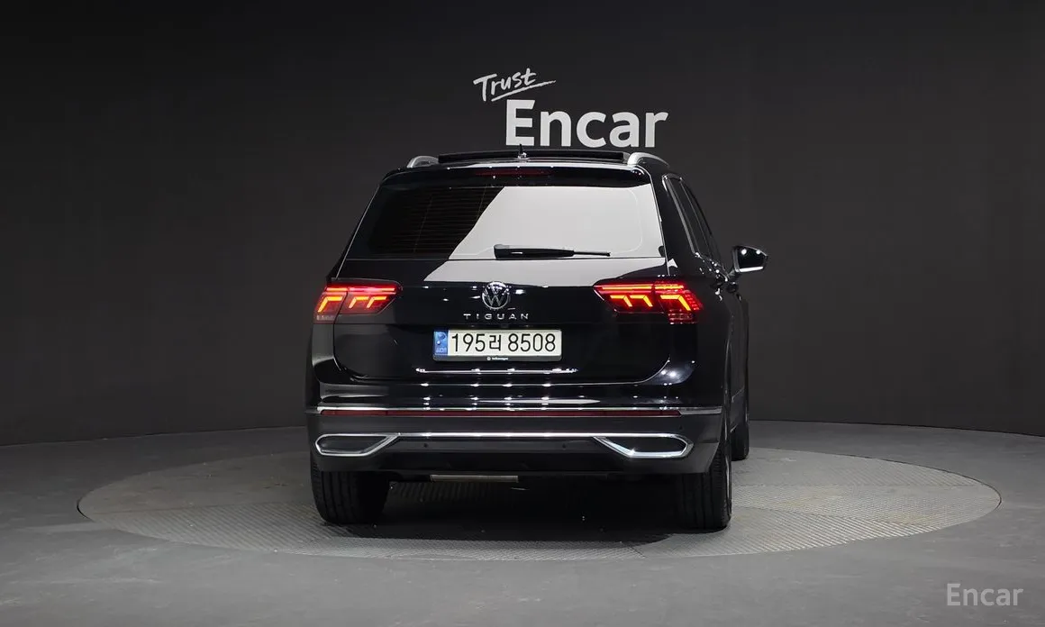 Фото 4 - Volkswagen Tiguan