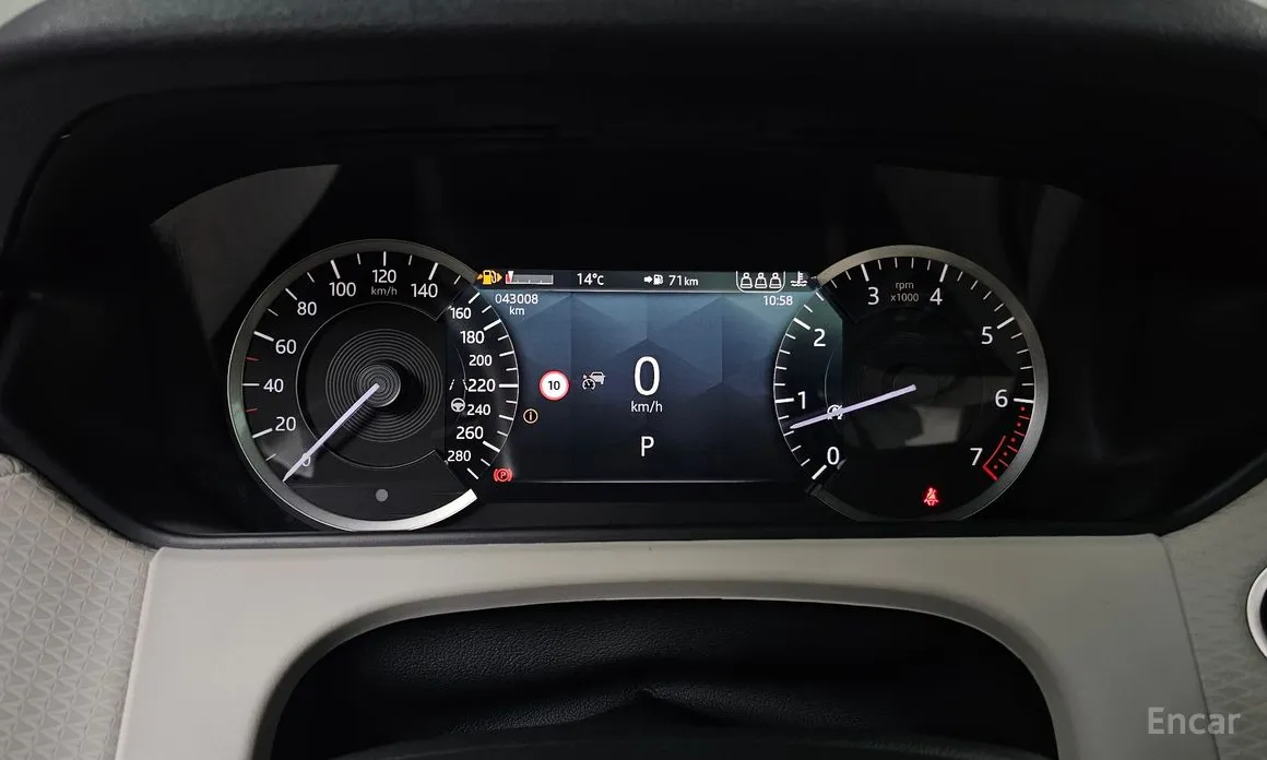 Фото 8 - Land Rover Range Rover Velar