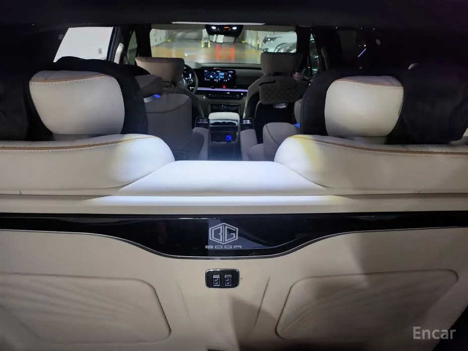 Фото 10 - Kia Carnival