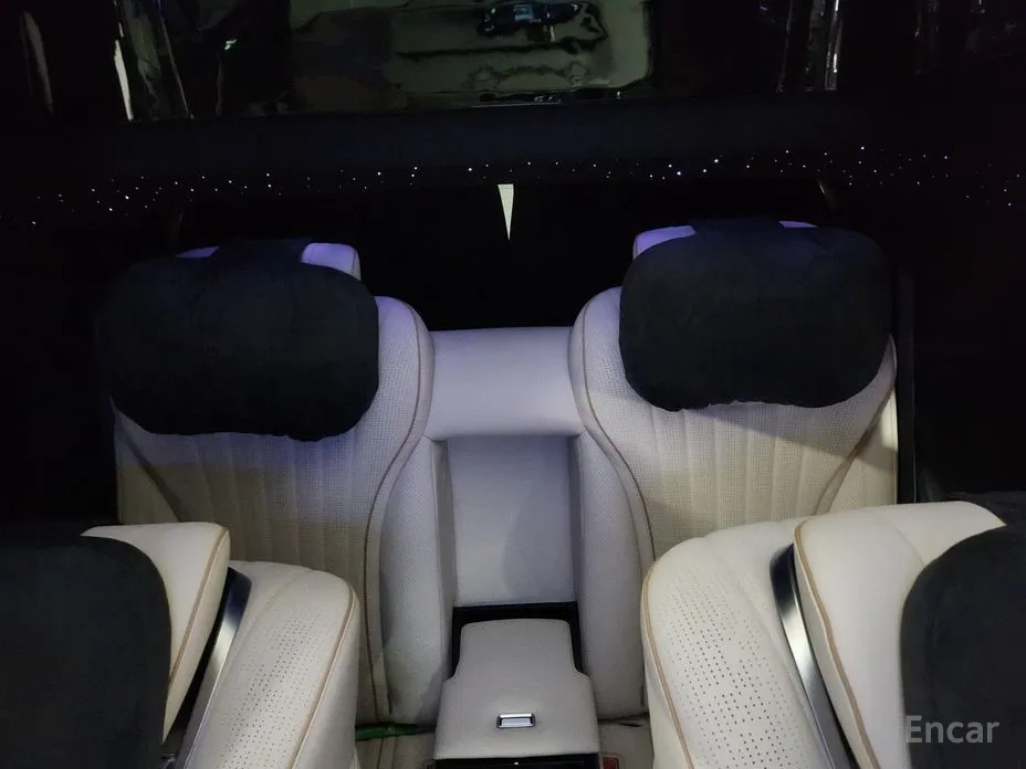 Фото 9 - Kia Carnival