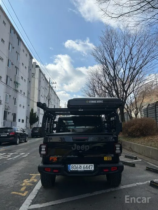 Фото 4 - Jeep Gladiator