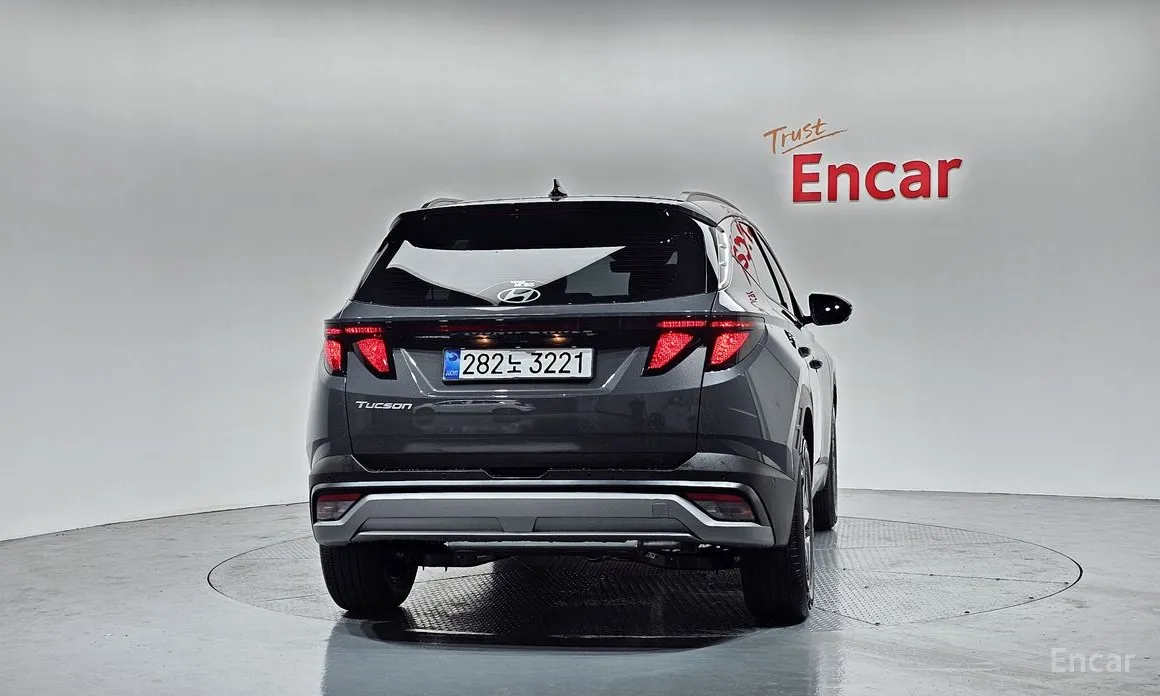 Фото 4 - Hyundai Tucson