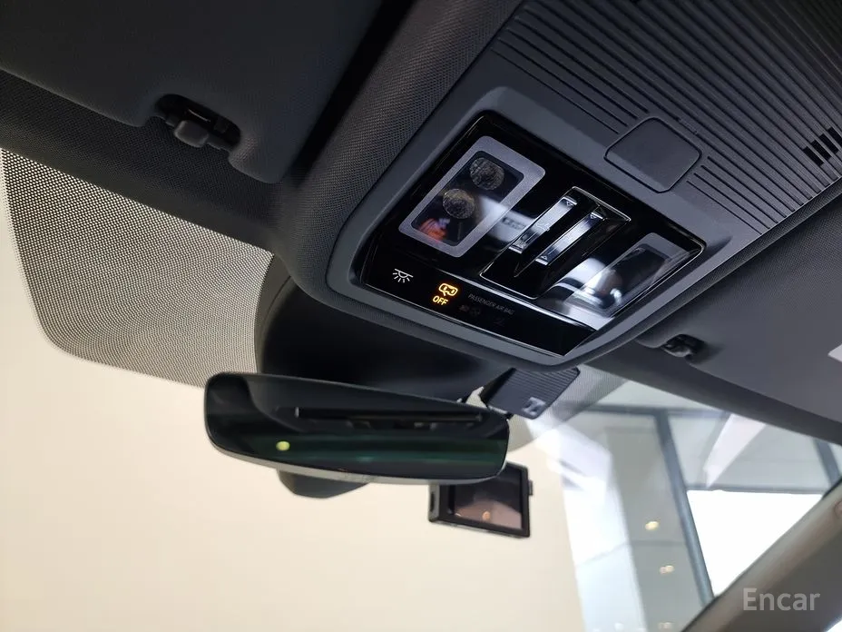 Фото 12 - Audi Q4 e-tron