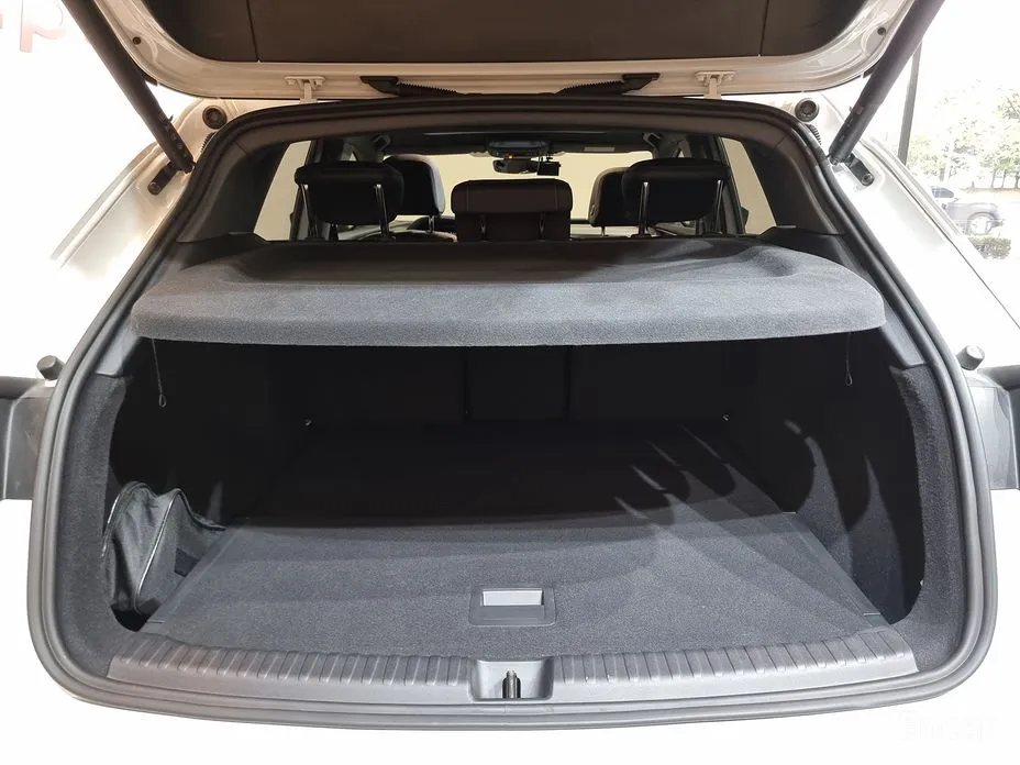 Фото 17 - Audi Q4 e-tron