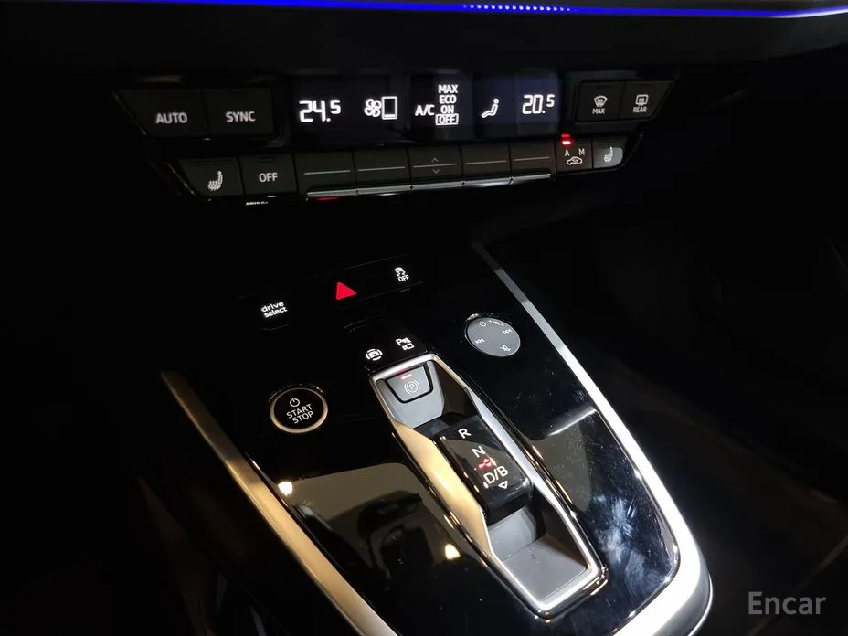 Фото 9 - Audi Q4 e-tron