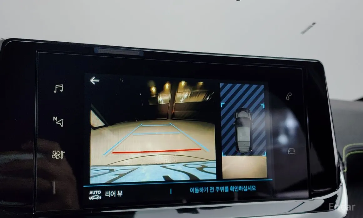 Фото 14 - Peugeot 208