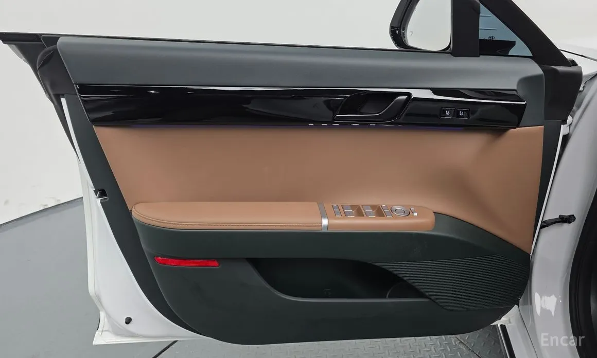 Фото 18 - Hyundai Grandeur