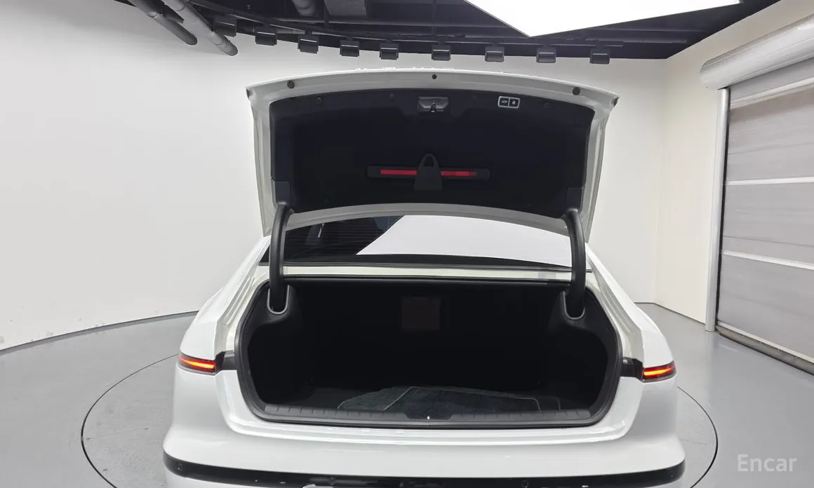 Фото 20 - Hyundai Grandeur