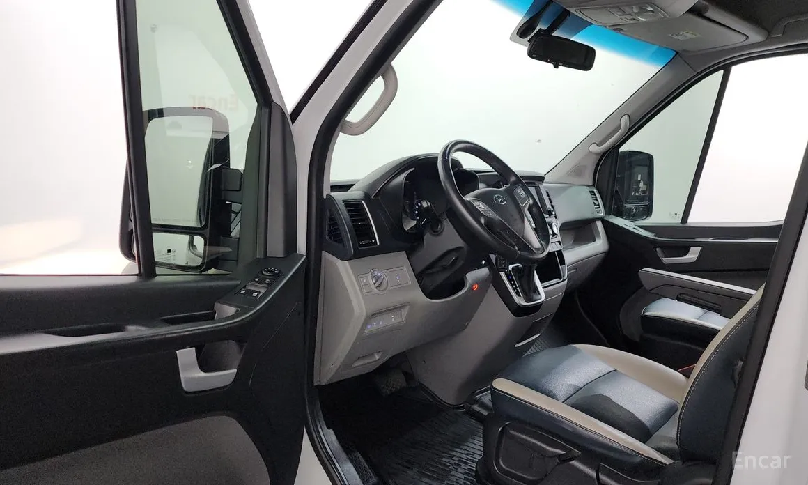 Фото 10 - Hyundai Solati