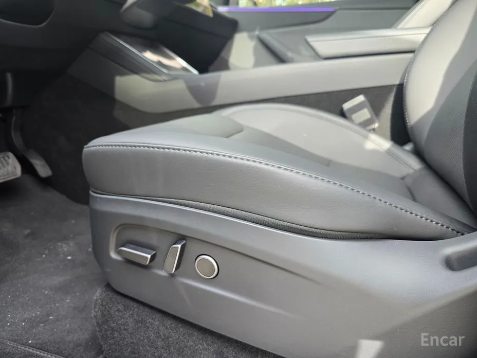 Фото 10 - Tesla Model Y