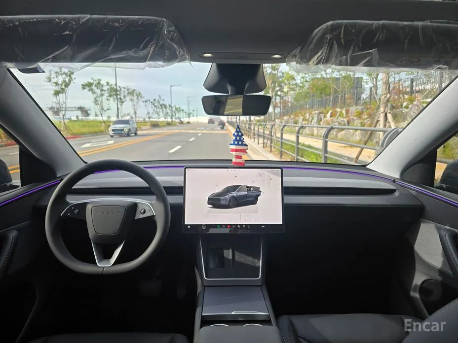 Фото 15 - Tesla Model Y