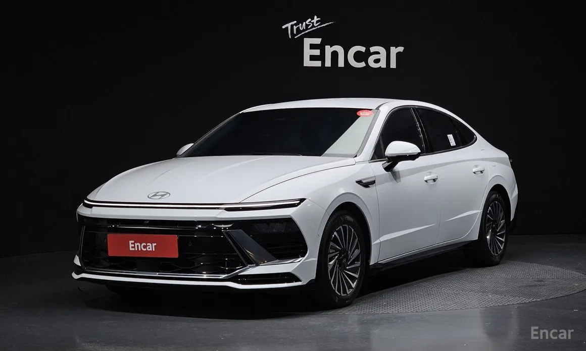 Фото 1 - Hyundai Sonata