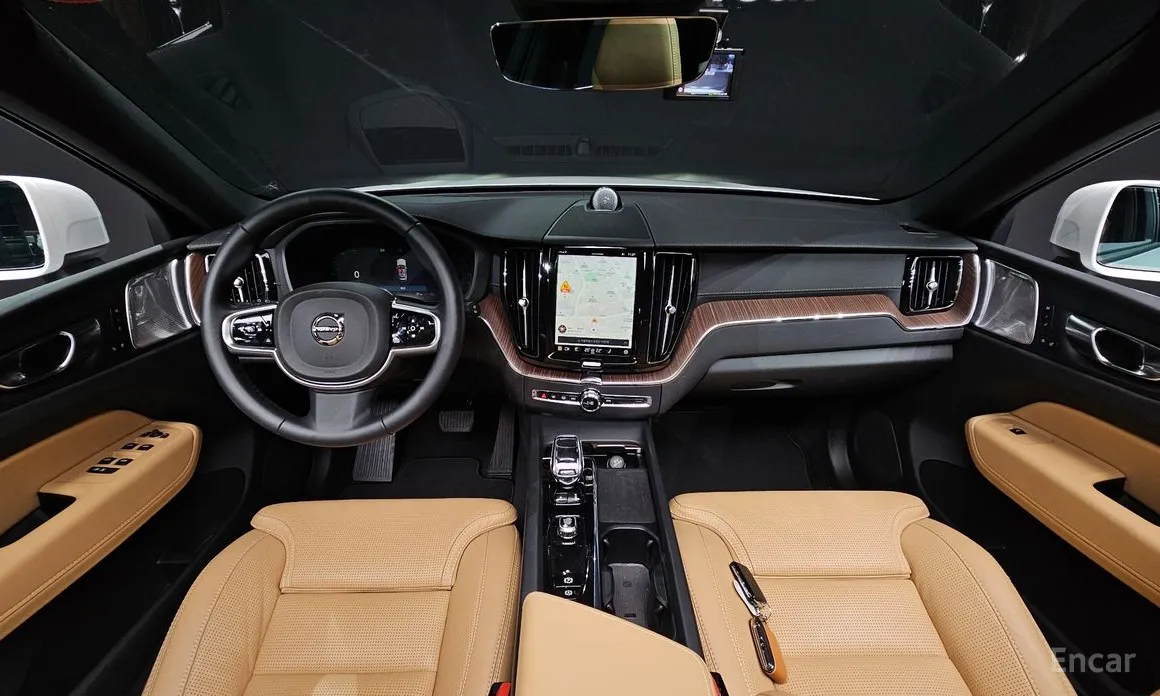 Фото 7 - Volvo XC60