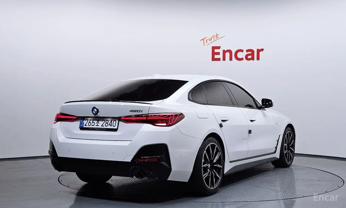 Фото 2 - BMW 4 Series