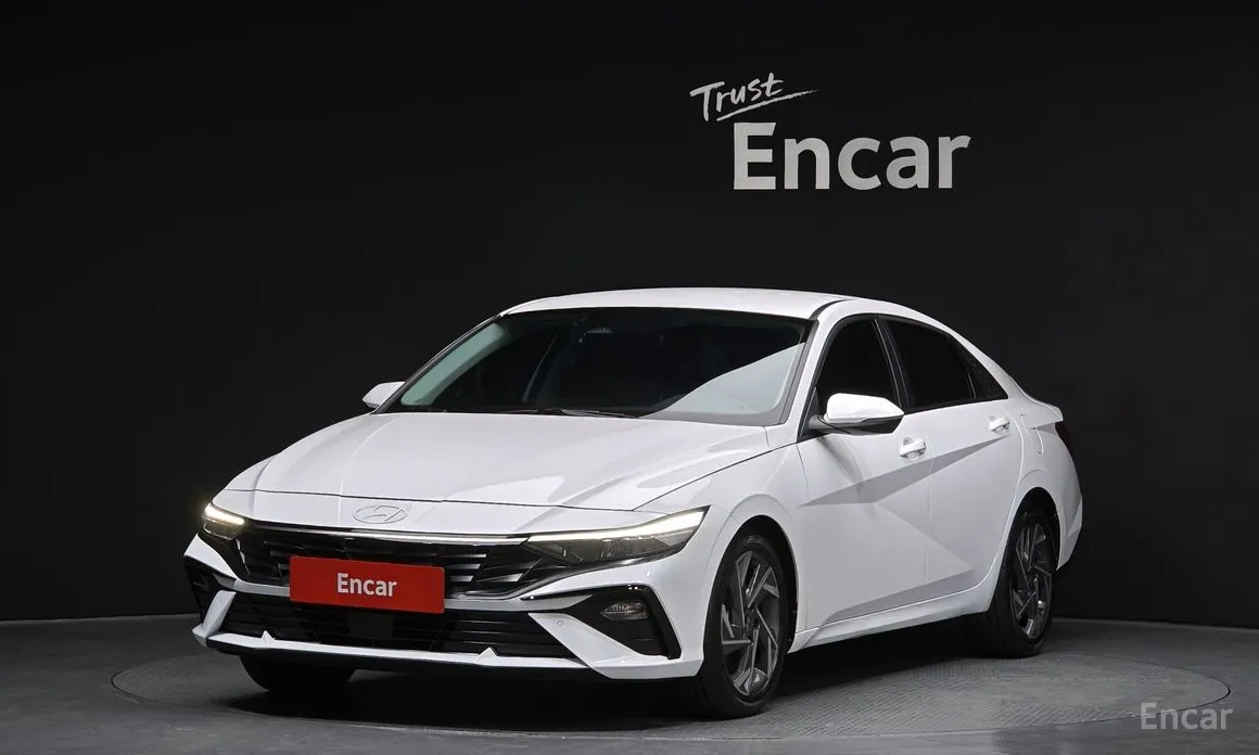 Фото 1 - Hyundai Avante