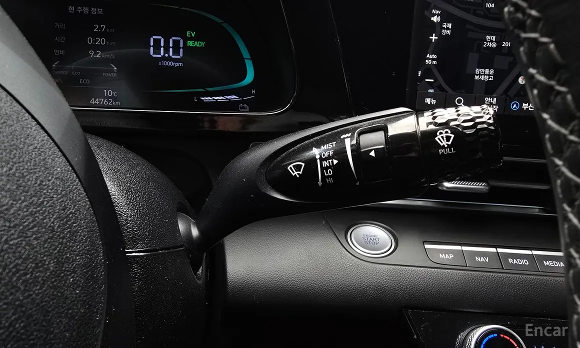 Фото 18 - Hyundai Avante