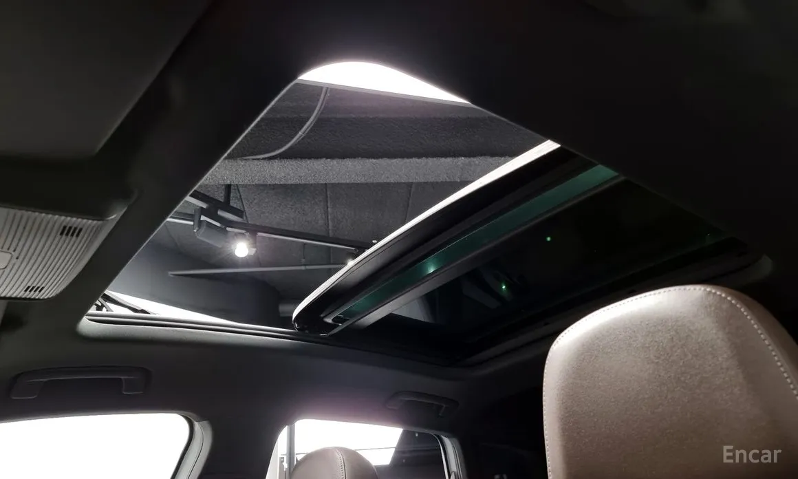 Фото 19 - Audi Q4 e-tron