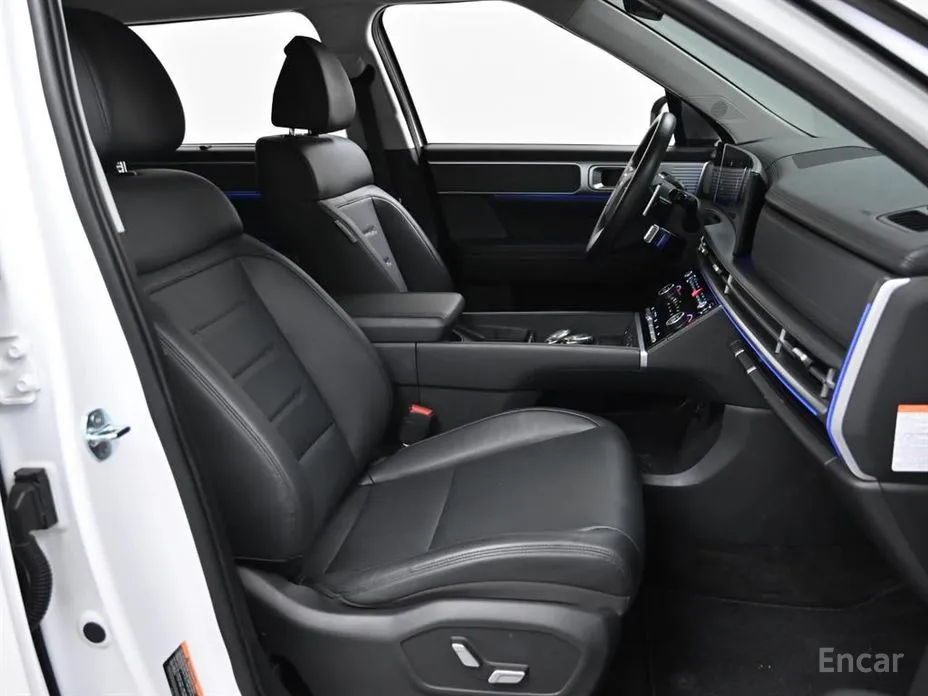 Photo 10 - Hyundai Santa Fe