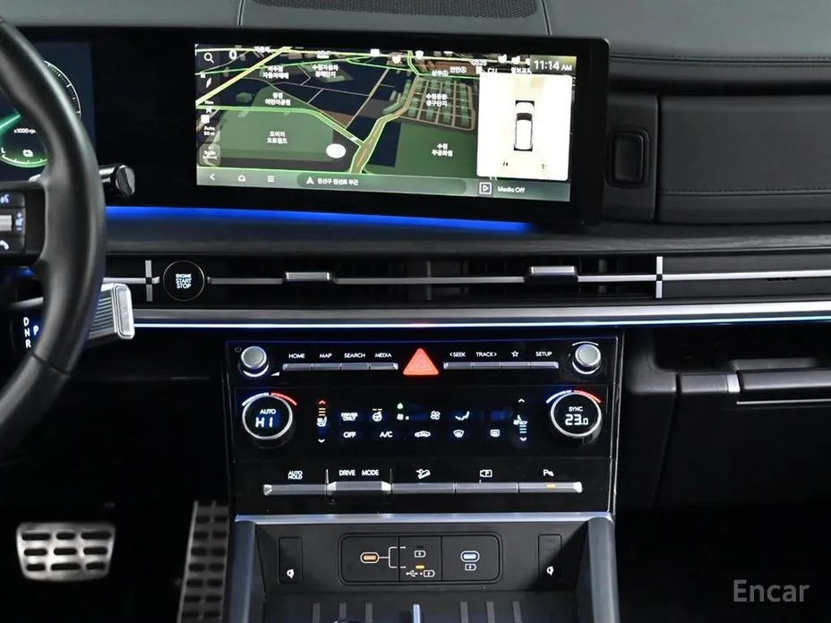 Photo 14 - Hyundai Santa Fe