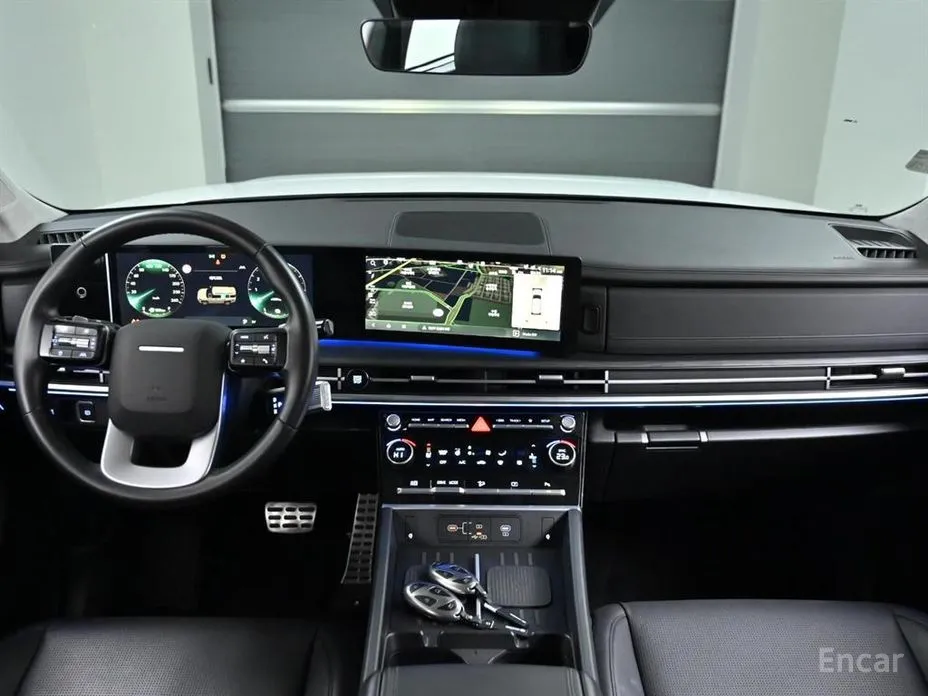 Photo 7 - Hyundai Santa Fe