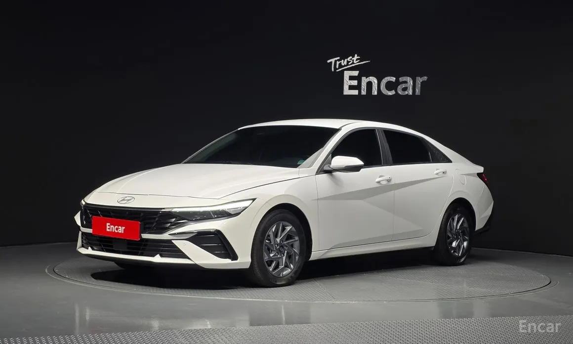 Фото 1 - Hyundai Avante