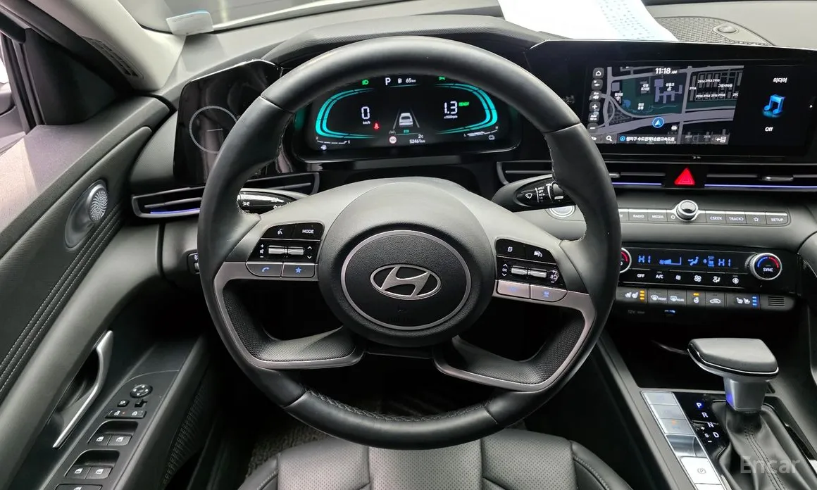 Фото 13 - Hyundai Avante