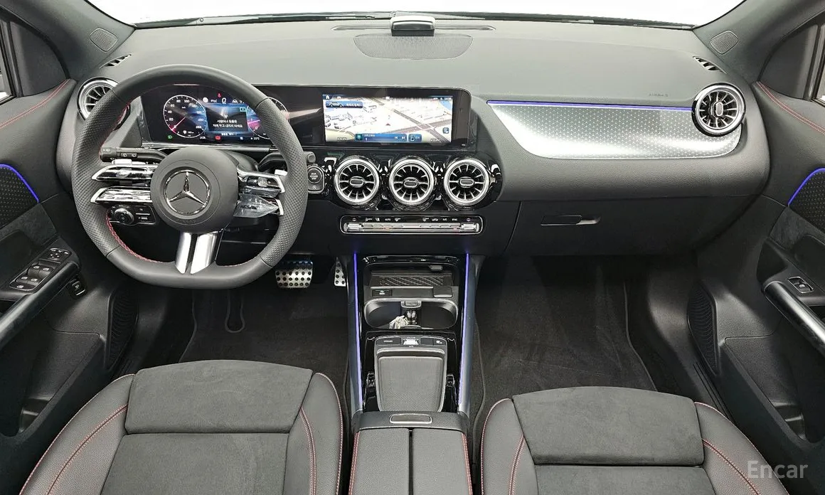 Фото 7 - Mercedes-Benz GLA-Class